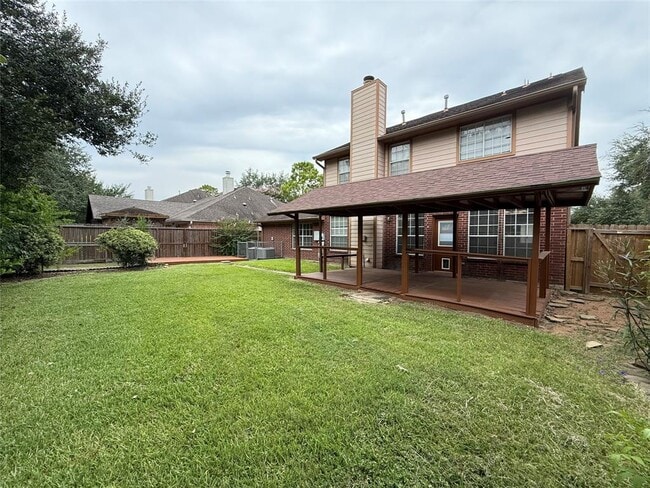 Building Photo - 4614 Russett Pl S