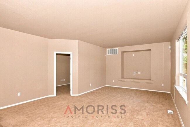 Building Photo - Spacious 4bd - 2.5ba Bonney Lake Home on Quiet Cul-de-Sac