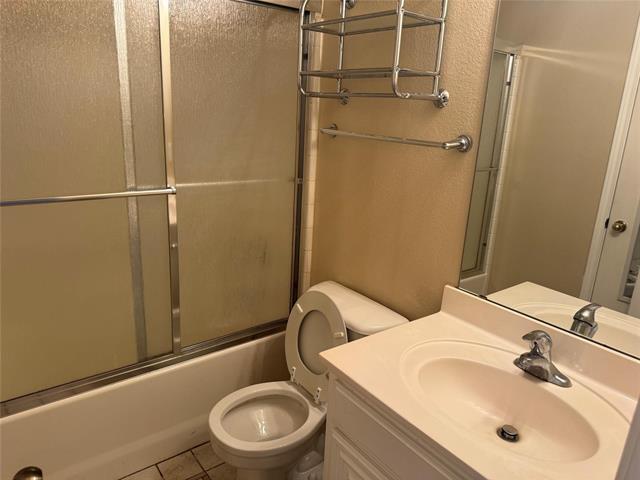 Building Photo - 7021 Spoonbill Ct