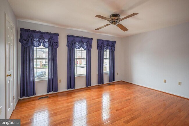 Building Photo - 3737 Capulet Terrace