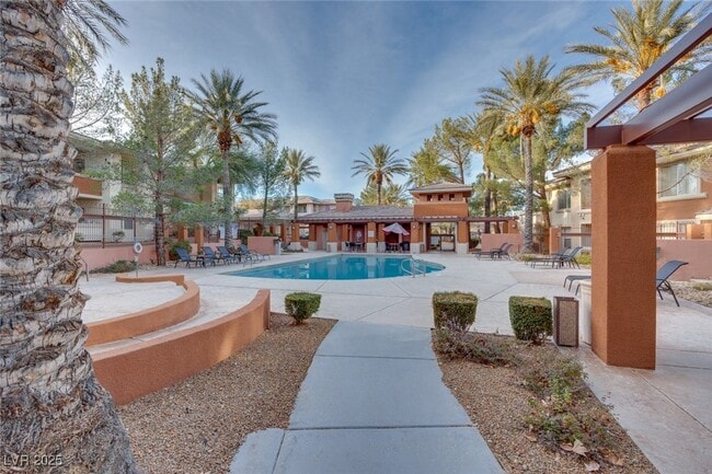 Building Photo - 1008 Domnus Ln