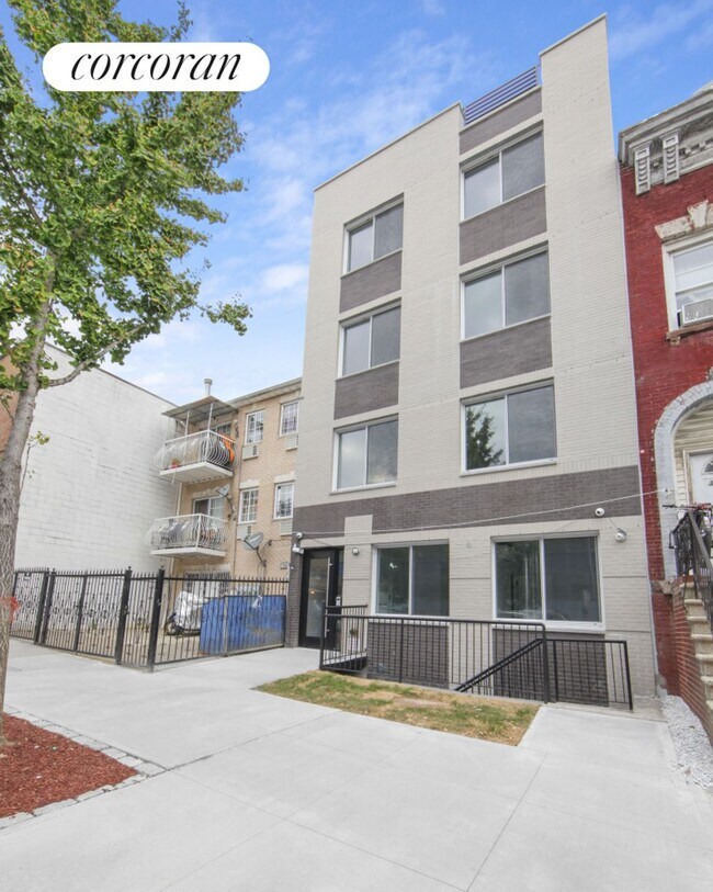 Building Photo - 363 E 145th St