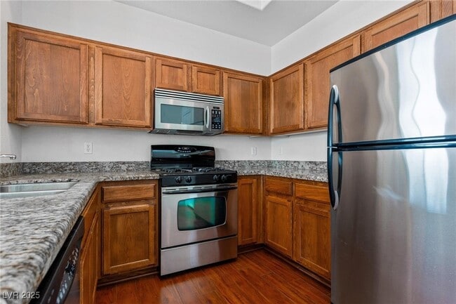 Building Photo - 8805 Jeffreys St