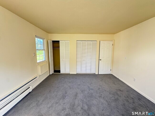 Building Photo - 81 Angel Dr
