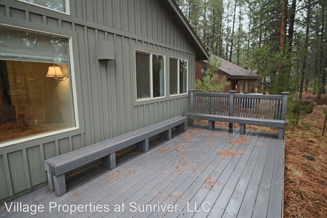 Building Photo - 3 br, 2 bath House - 6 Butternut Lane