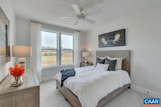 Building Photo - 816 Wesley Ln