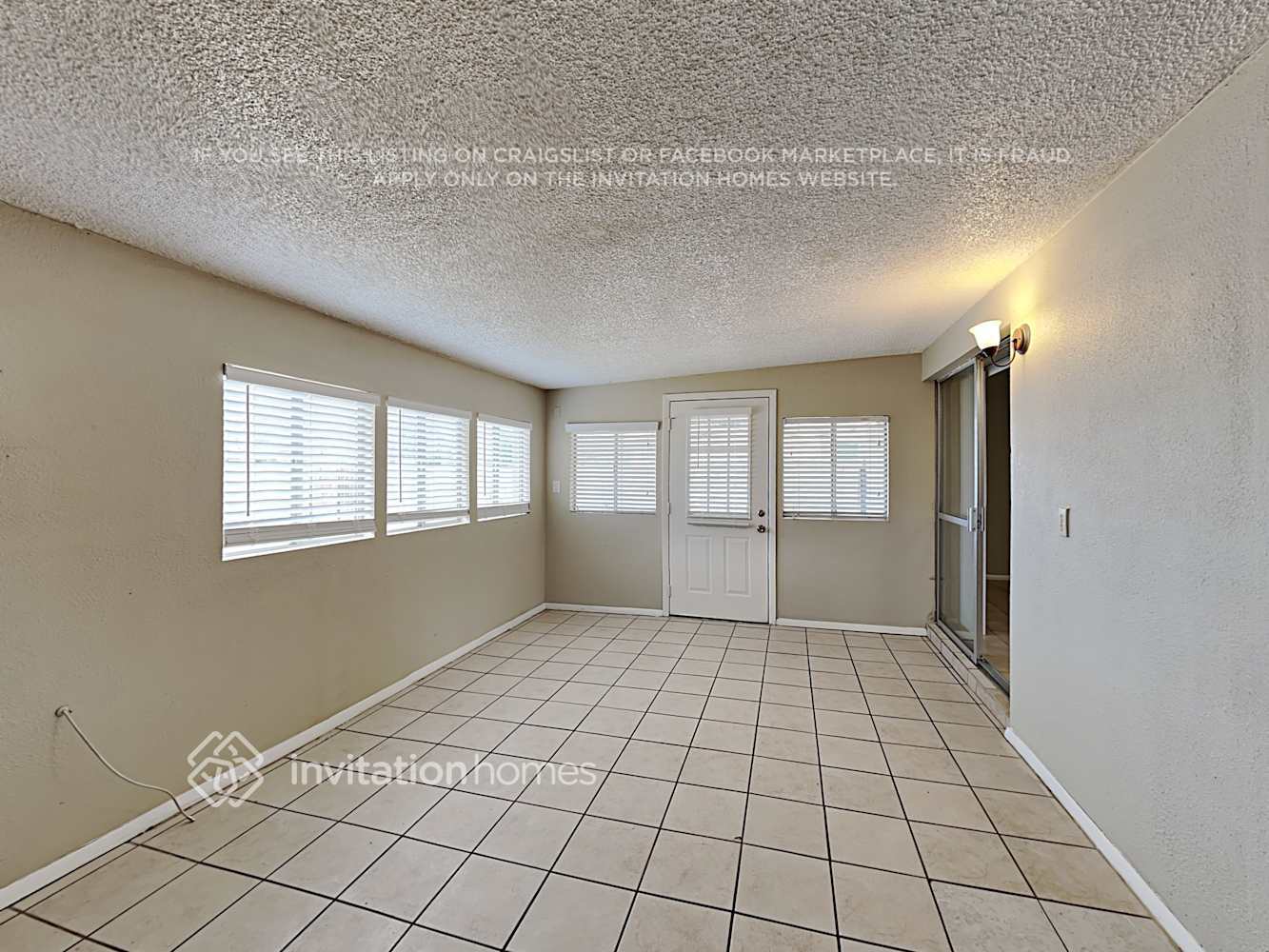 Building Photo - 8831 N 37th Dr