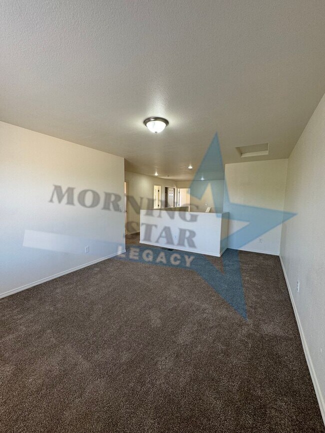 Building Photo - REDUCED! Spacious 4 Bed House in Rincon Mesa!