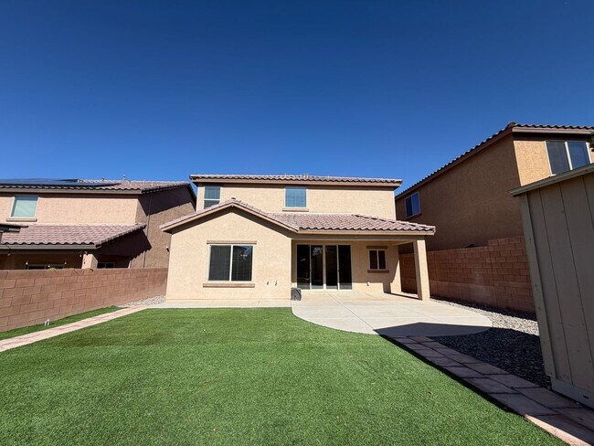 Building Photo - 4 Bedroom + Office Home Available Near Loma Colorado Blvd NE & Broadmoor Blvd NE in Rio Rancho!