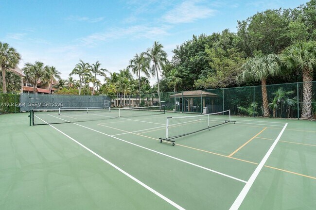 Building Photo - 6230 Paradise Point Dr