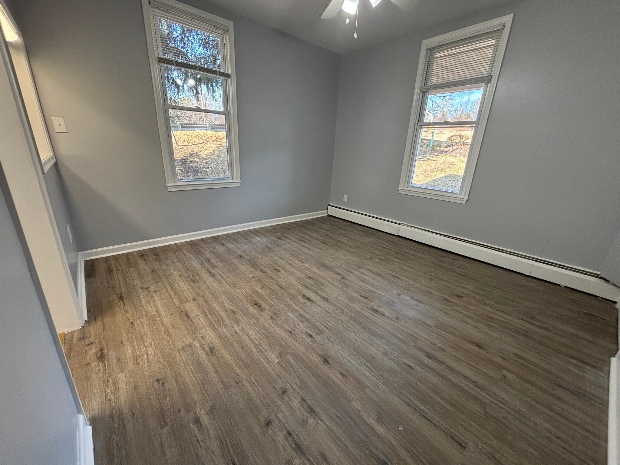 Living room - 6045 Old Washington Rd