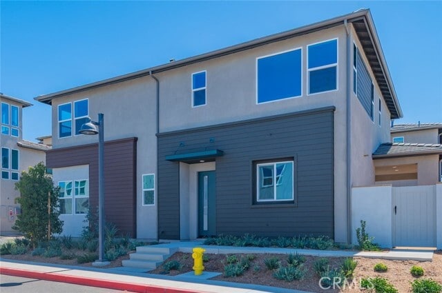 Building Photo - 100 Trask
