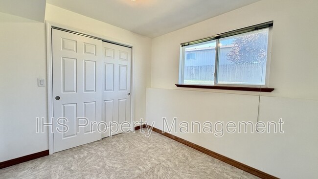 Building Photo - 1603 Eagle St