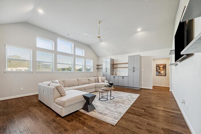 Building Photo - 3954 Kelley Pond Dr