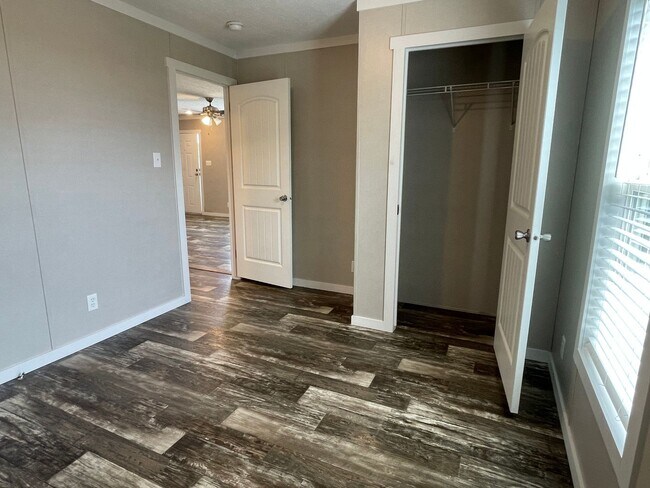 Building Photo - Nice 3 Bedroom 2 Bath Home Built in 2021 A...