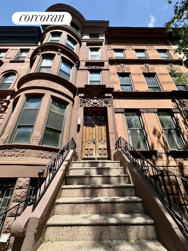 Building Photo - 57 Halsey St