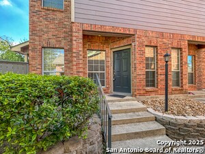 Building Photo - 129 Chapel Hill Cir