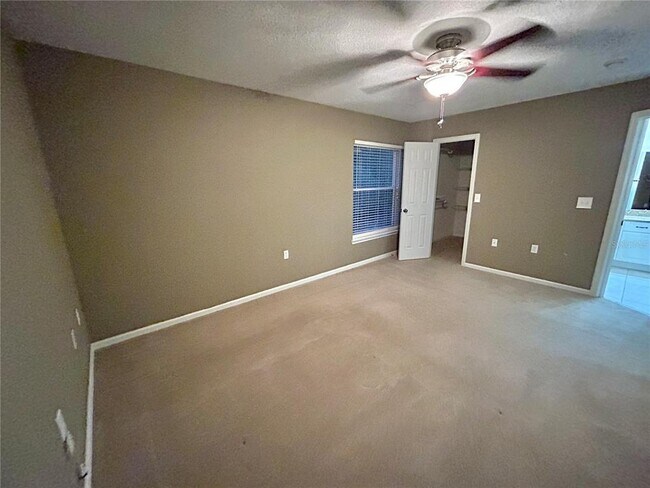 Building Photo - 6211 Ashbury Palms Dr
