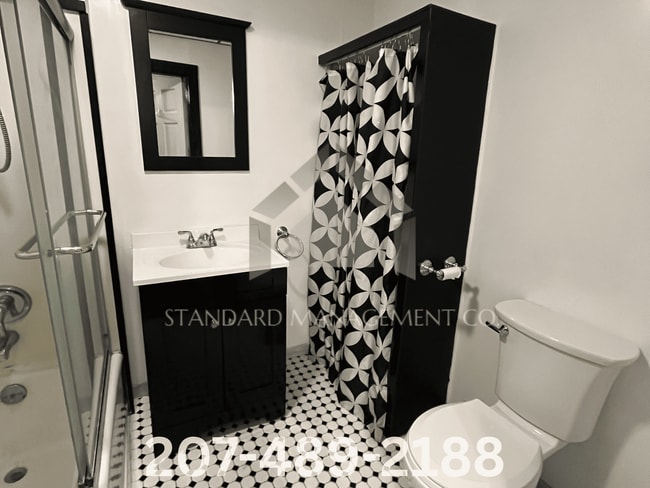 Building Photo - 12 Gannett St