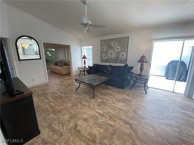 Building Photo - 14805 Crooked Pond Ct