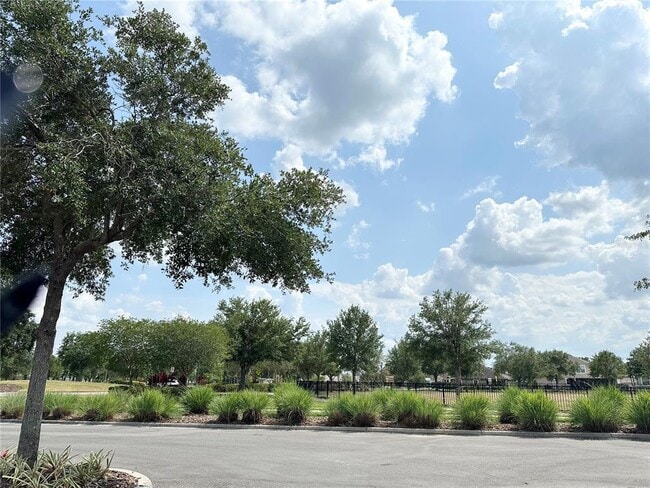 Building Photo - 6268 Great Bear Dr