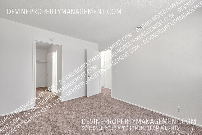 Building Photo - 4970 Brooks St
