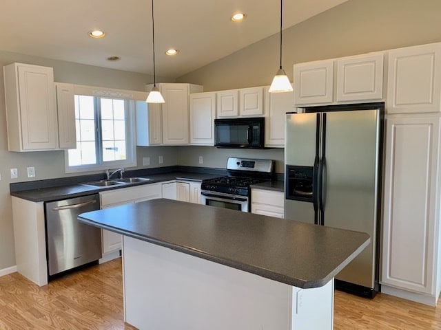 Building Photo - 5010 S Pitch Dr