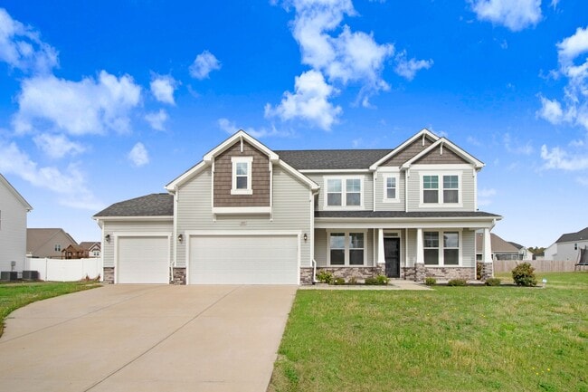 Primary Photo - 105 Salmon Ln