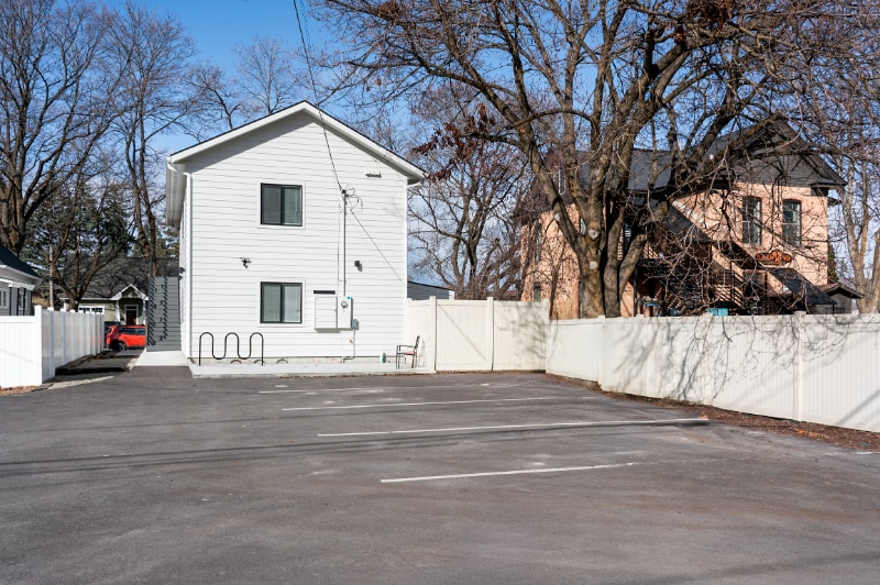 Building Photo - 519 1st Ave E