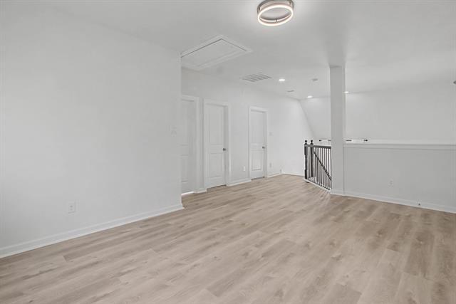 Building Photo - 523 Paddock Way