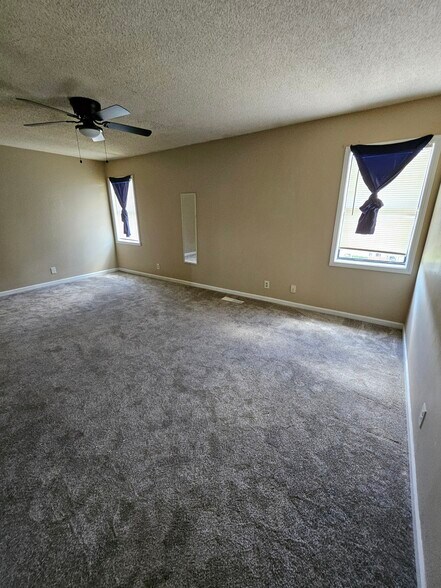 Upstairs bedroom 2 - 755 Burcale Rd