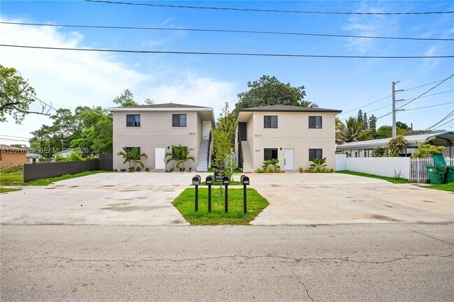 Building Photo - 5817 NW 30th Ave