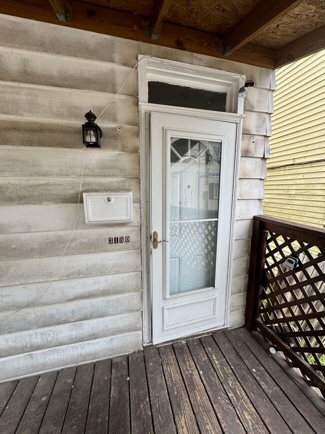 Building Photo - Spacious 1 Bed 1 Bath Home!