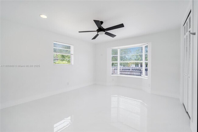 Building Photo - 8901 SW 149th Terrace
