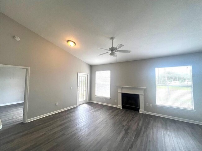 Building Photo - 18046 Villa Creek Dr