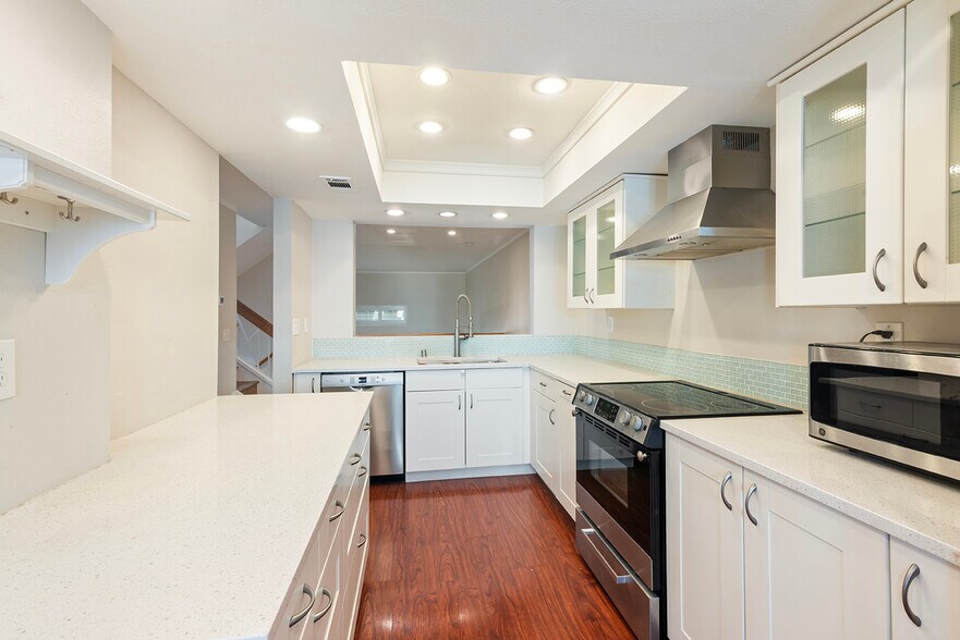 Kitchen - 7880 Mission Vista Dr