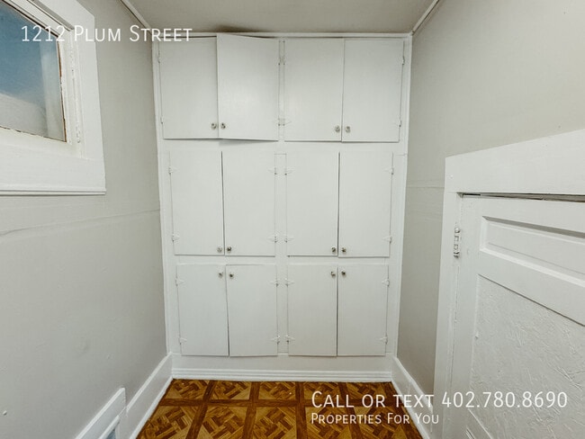 Building Photo - 1212 Plum St