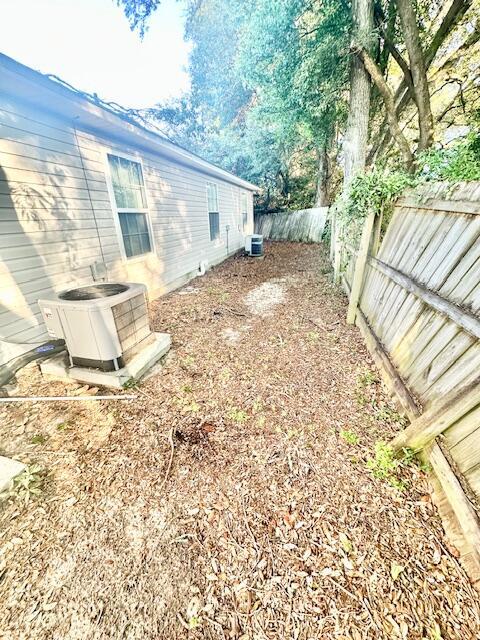 Building Photo - 967 Tray Dr