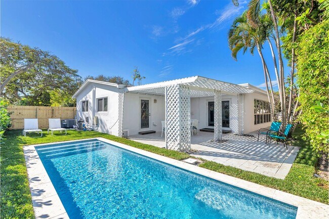 Primary Photo - 225 Gregory Rd