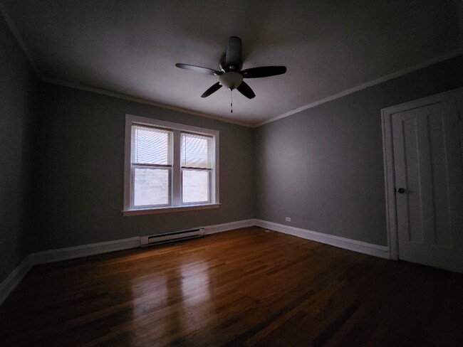 Building Photo - 8348 S Maryland Ave