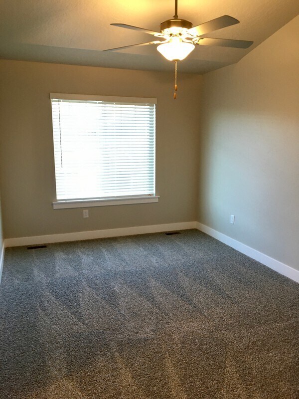 Building Photo - 10459 Sage Vista Way