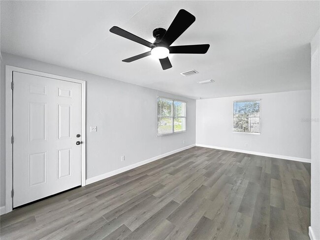 Building Photo - 3006 E Idlewild Ave
