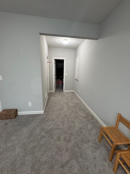 Building Photo - 8000 W 166th Pl