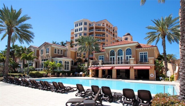 Building Photo - 505 Mandalay Ave