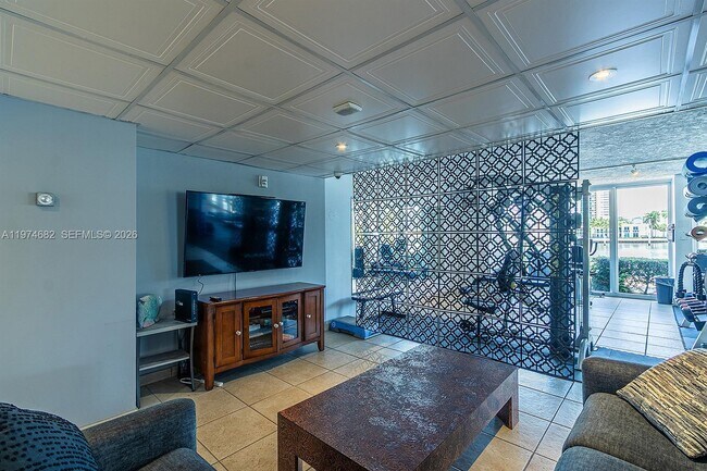 Building Photo - 121 Golden Isles Dr