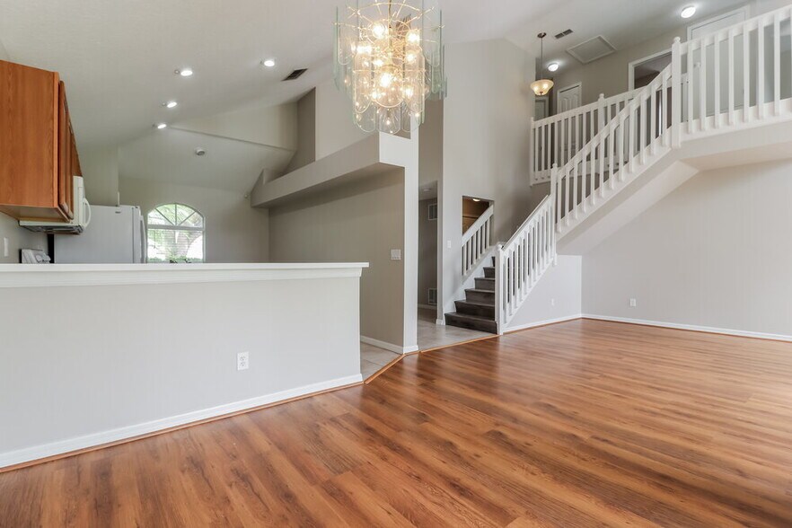 Building Photo - 3753 Judson Dr