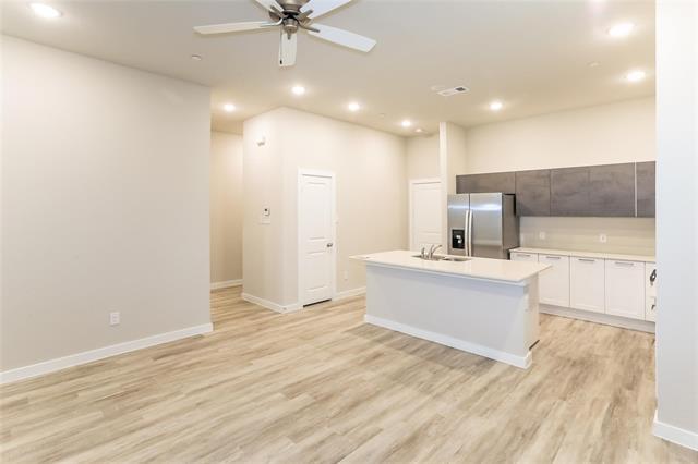 Building Photo - 1336 Creekbank Dr