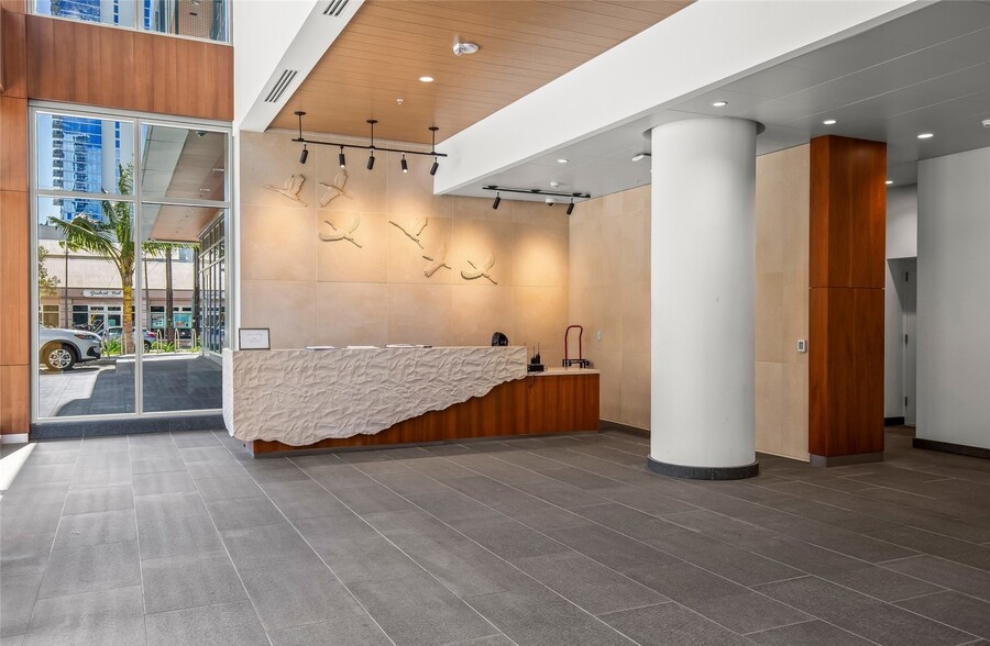 Building Photo - 1500 Rycroft St