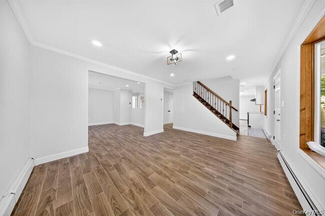 Building Photo - 84 Cornflower Rd