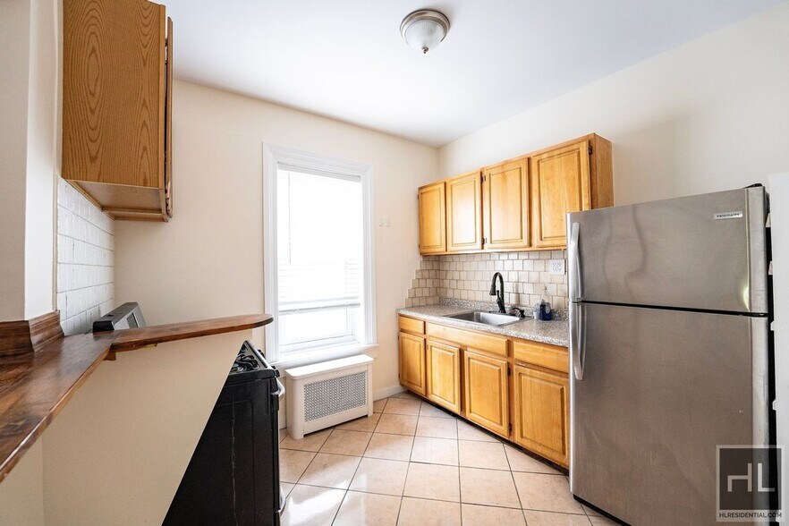 Building Photo - BAY RIDGE AVENUE